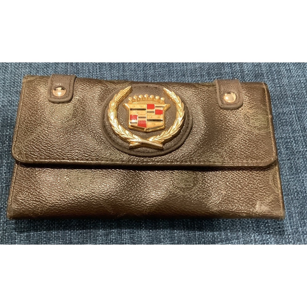 Vintage GM Cadillac Emblem  Trifold Wallet All Over Print